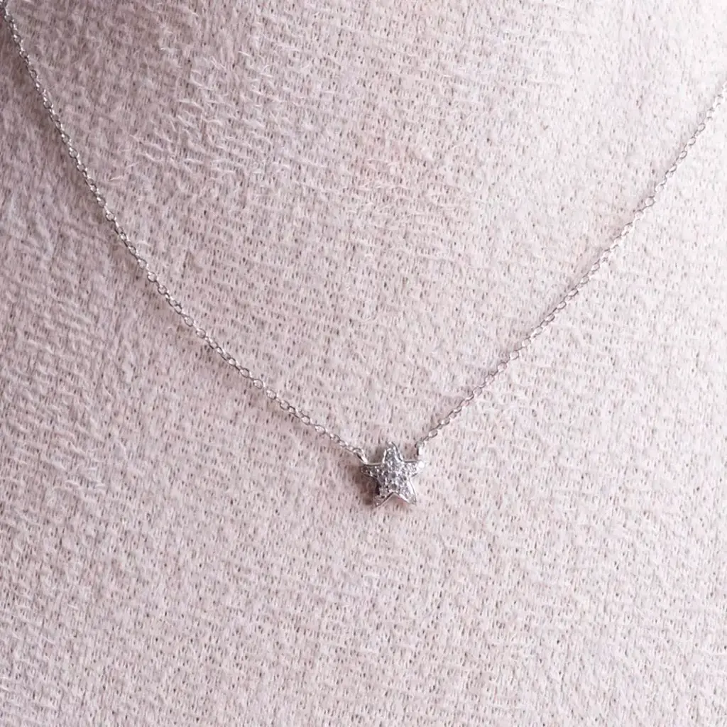 Neckalce Star Diamond