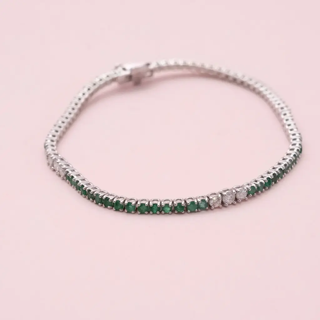 Tennis Bracelet Eme Diamond centro
