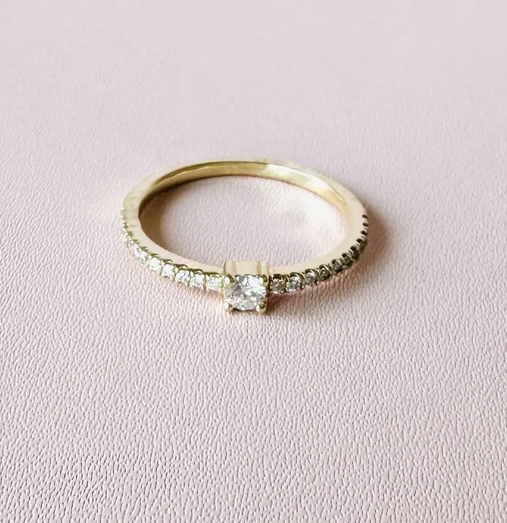 [4436] Yellow Gold Diamond Ring