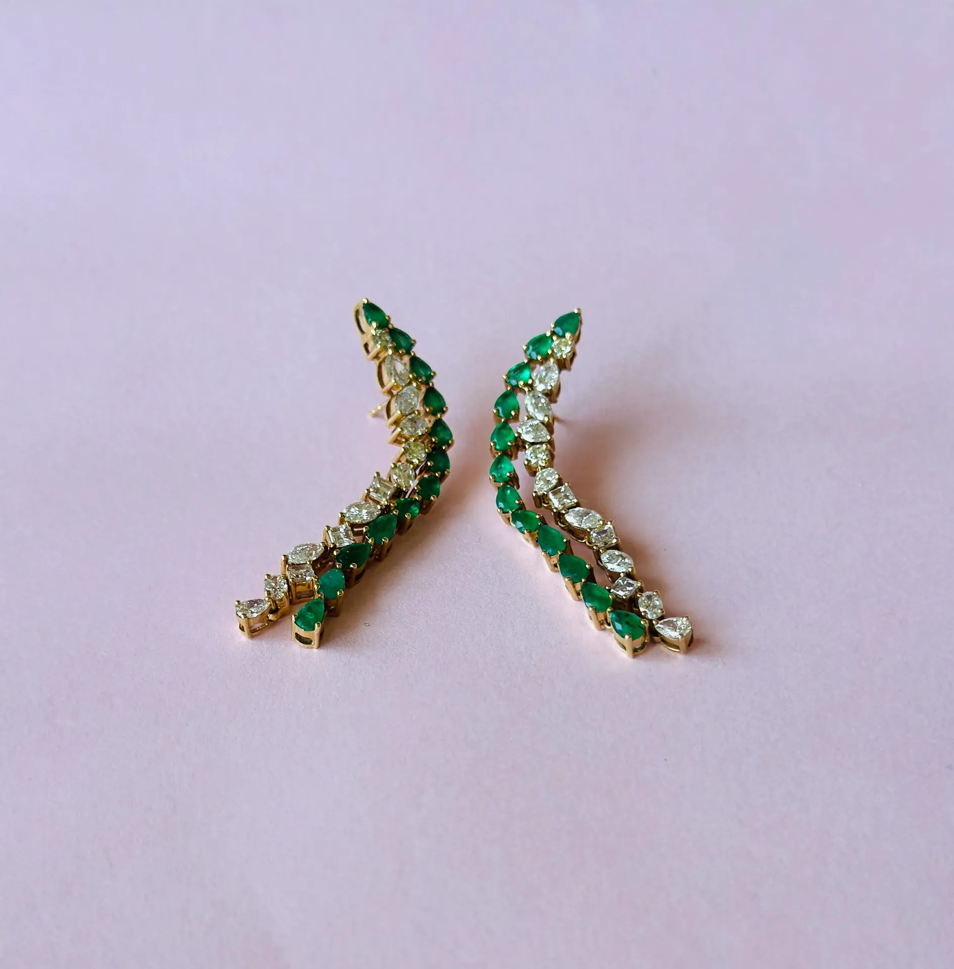 Aretes Largos Emerald And Diamond