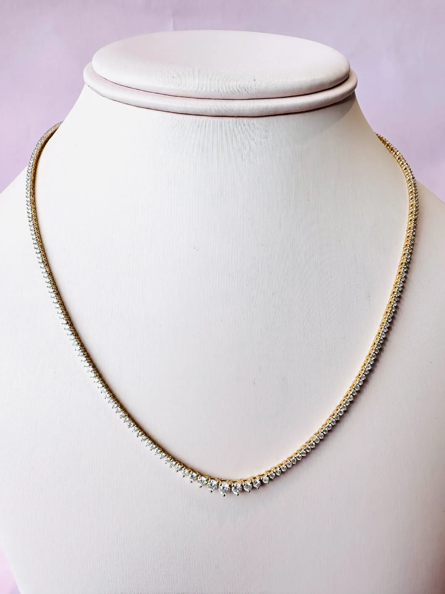 Necklace Guia Sapphire Blue