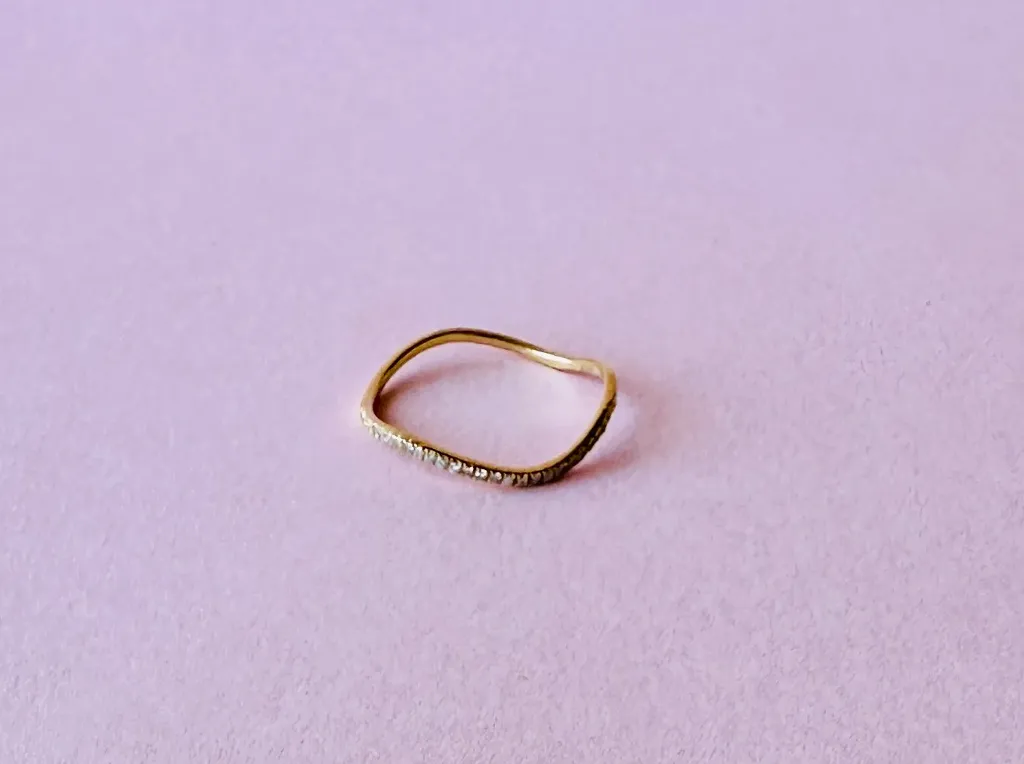 [4942] Anillo Onda Daimond