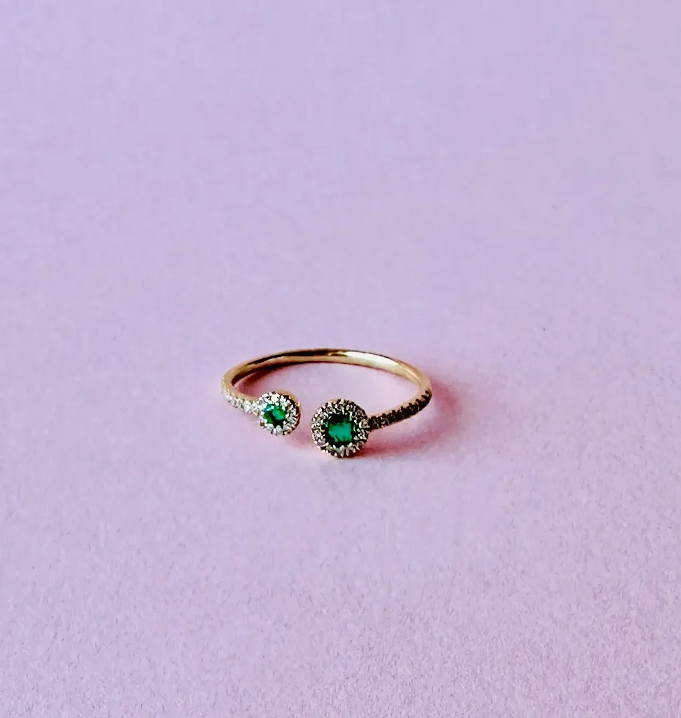 Anillo Circle Emerald Diamond