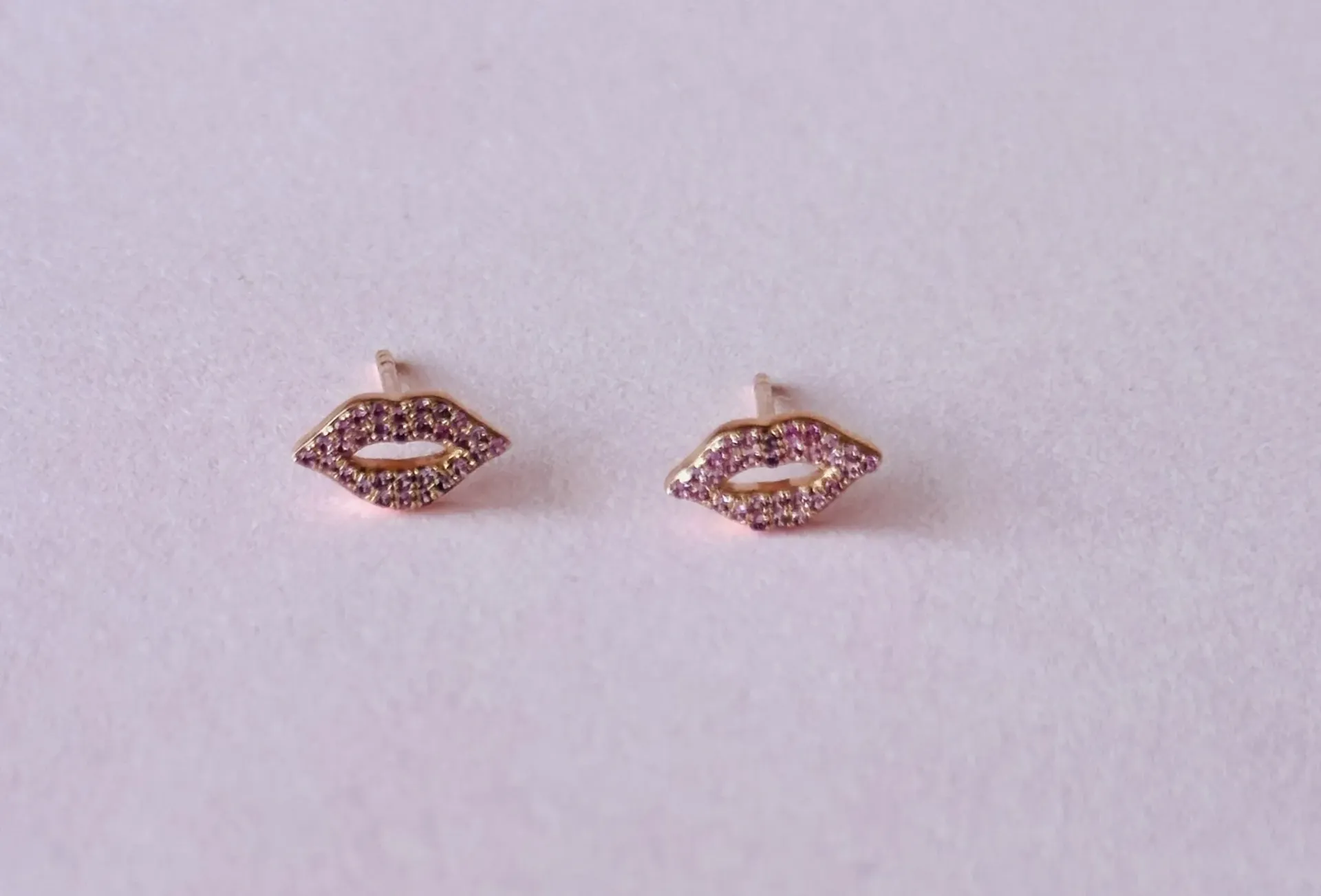 [5137] Rose Gold Pink Sapphire Lip Earring