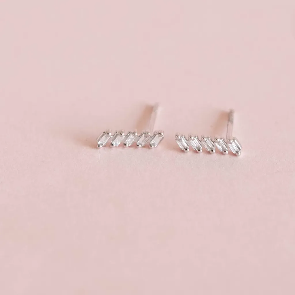 [5162] Gold Baguette Diamond Earring