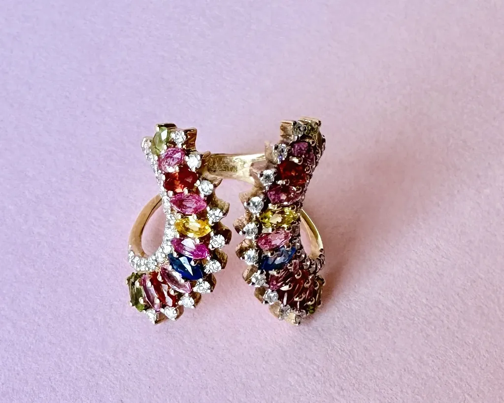 [5267] Anillo Sapphire Multi Color Curvo