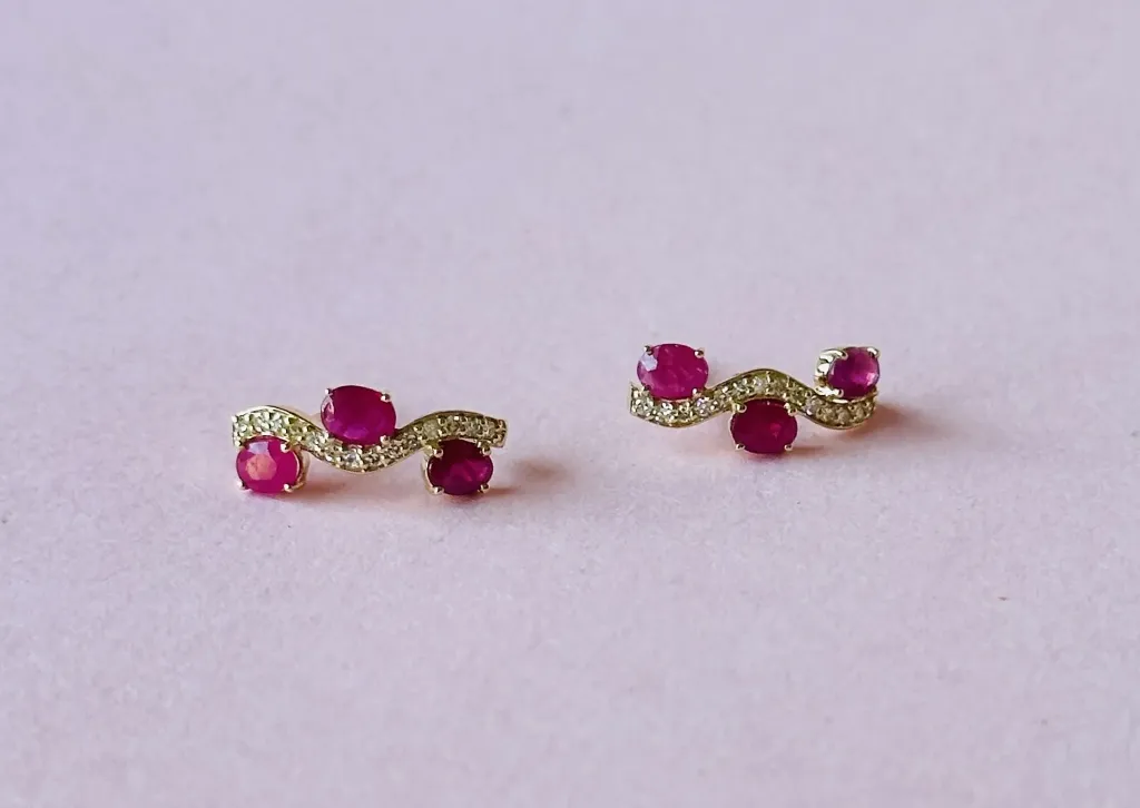 [5308] Aretes Guia Ruby And Diamond
