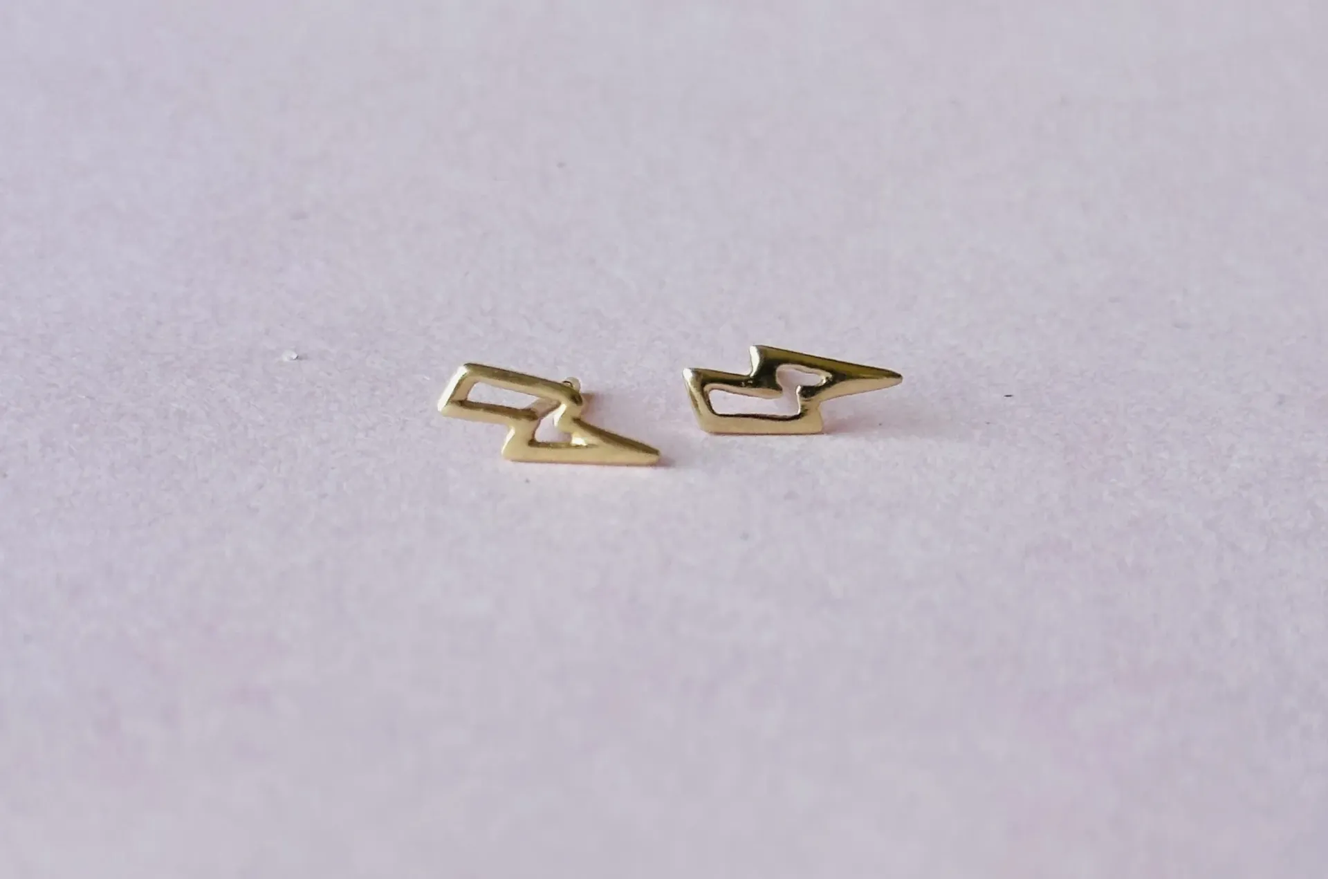 Aretes Rayo Gold