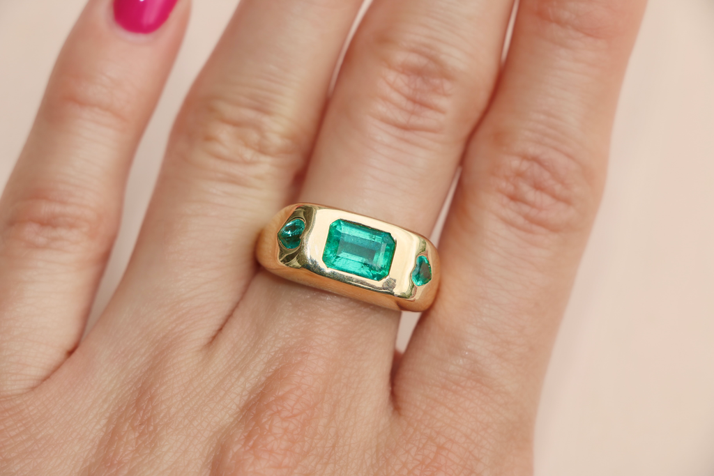 [6131] Anillo Chunky Emerald Cuadrado