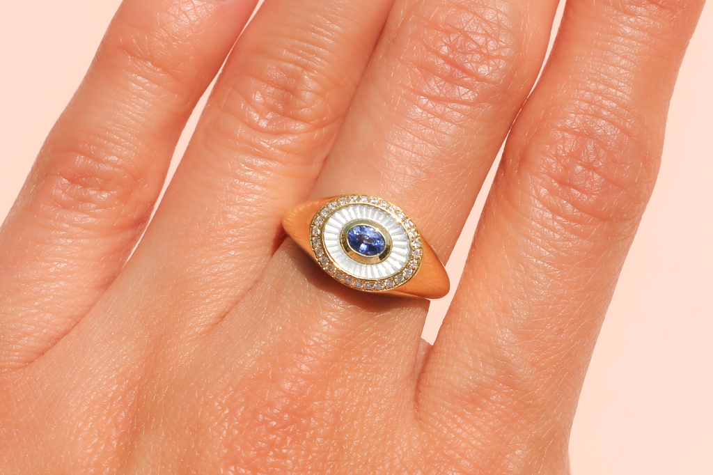 Ring Diamonds Mother Pearls