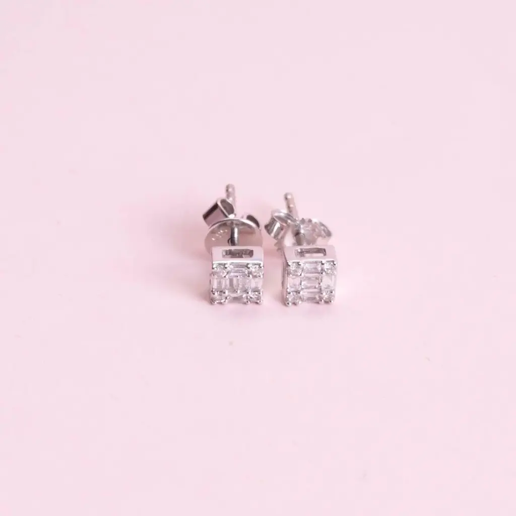 Aretes Cuadrado Baguette