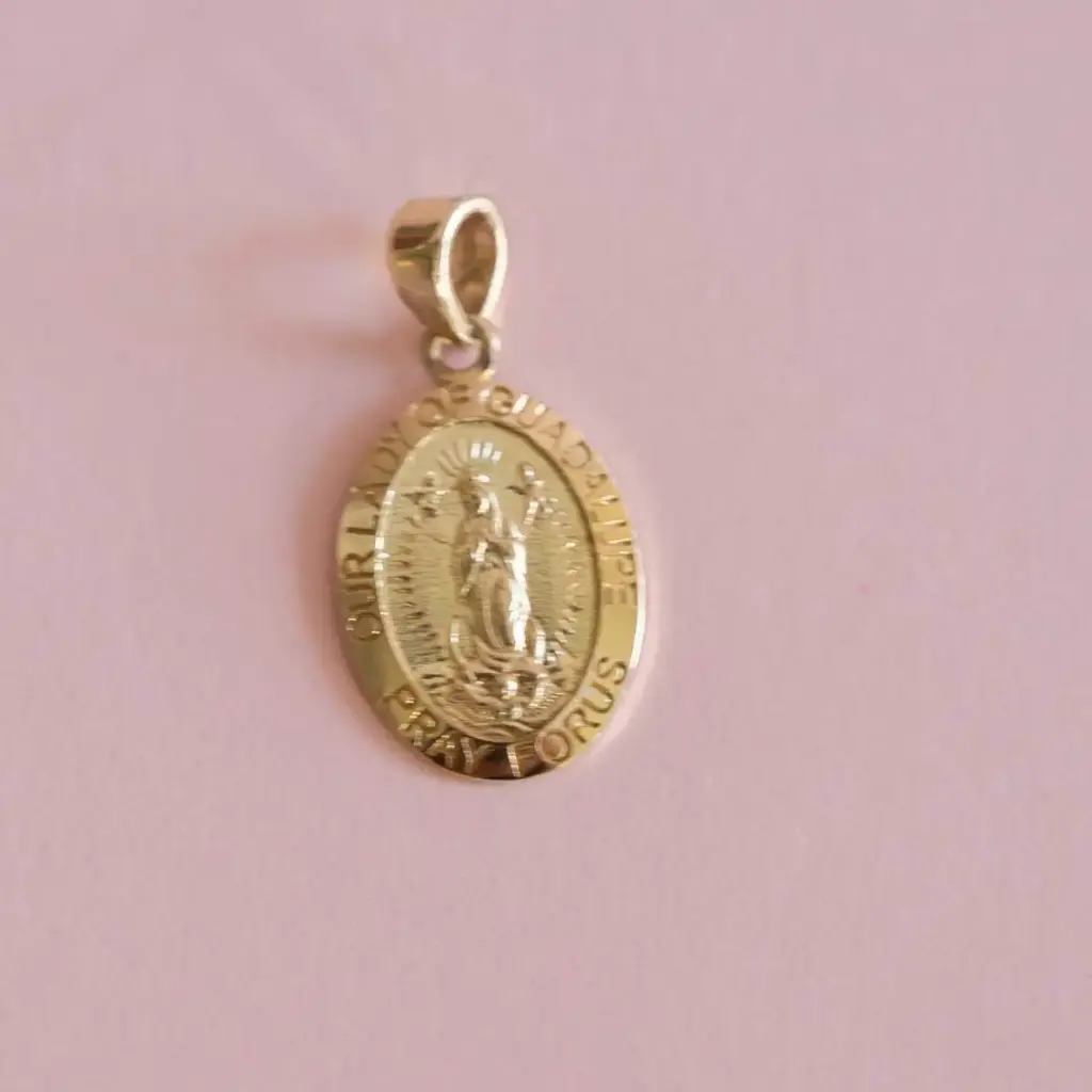 Medalla Virgeen Mediana