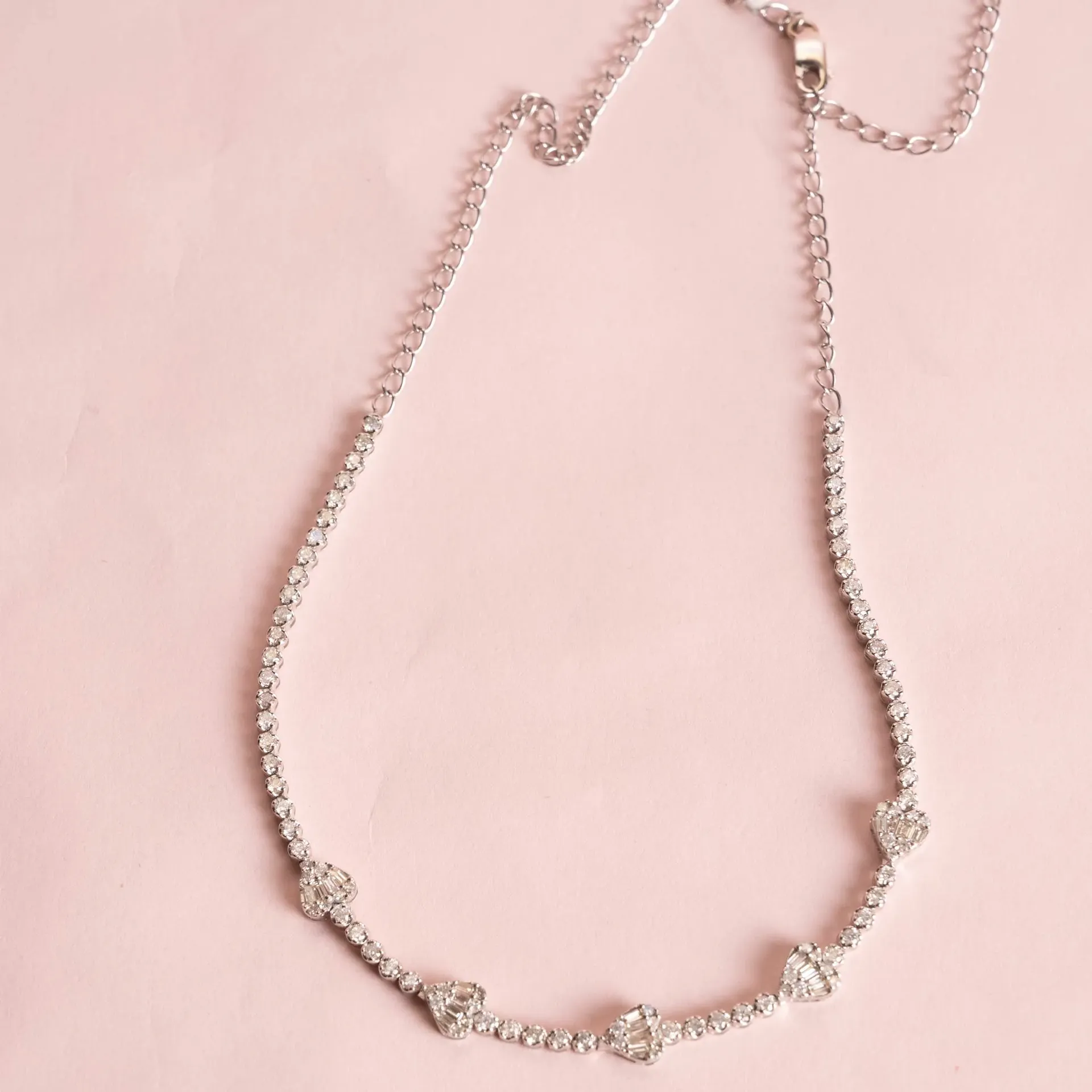 Choquer Heart Baguette White