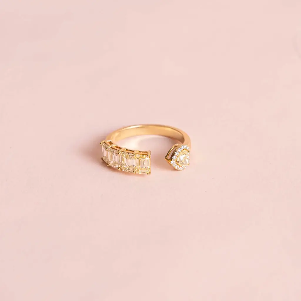 Anillo Diamonds Yellow Heart