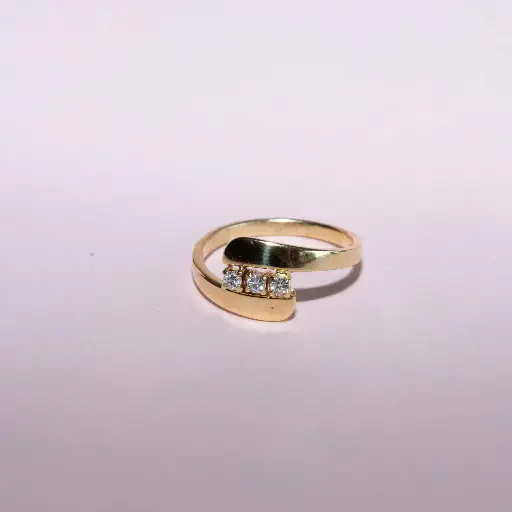 [4103] Anillo 3 Diamond Gold